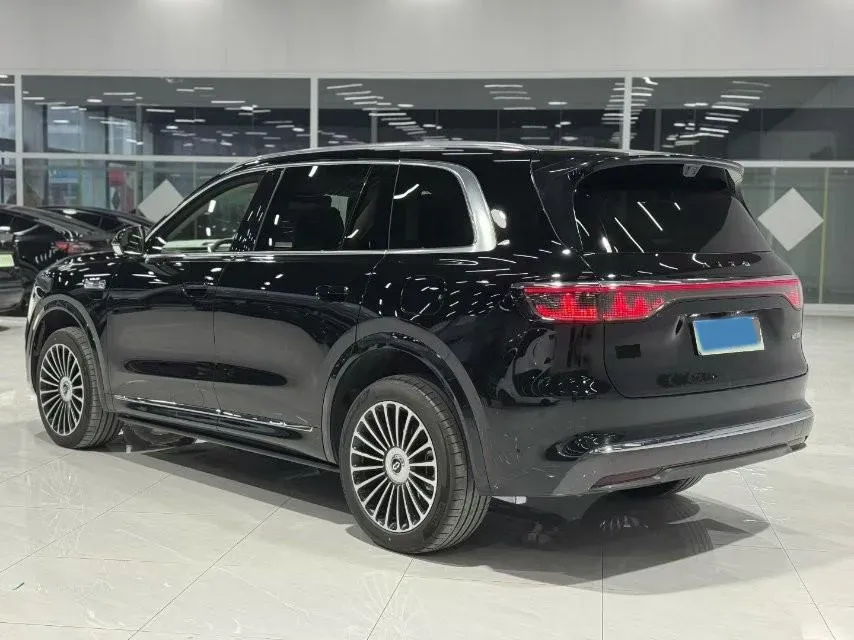 2025 AITO AITO M8 REEV 160HP REEV 53.4KWH,autocango,china used car exporter,china ev exporter,chinese used car exporter,chinese used ev exporter