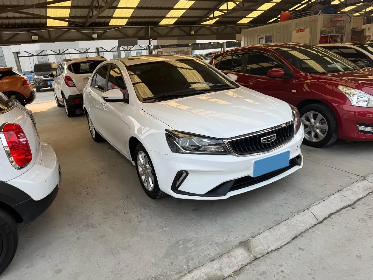 2021 BaoJun 530 1.5T 147HP L4 CVT,autocango,china used car exporter,china ev exporter,chinese used car exporter,chinese used ev exporter