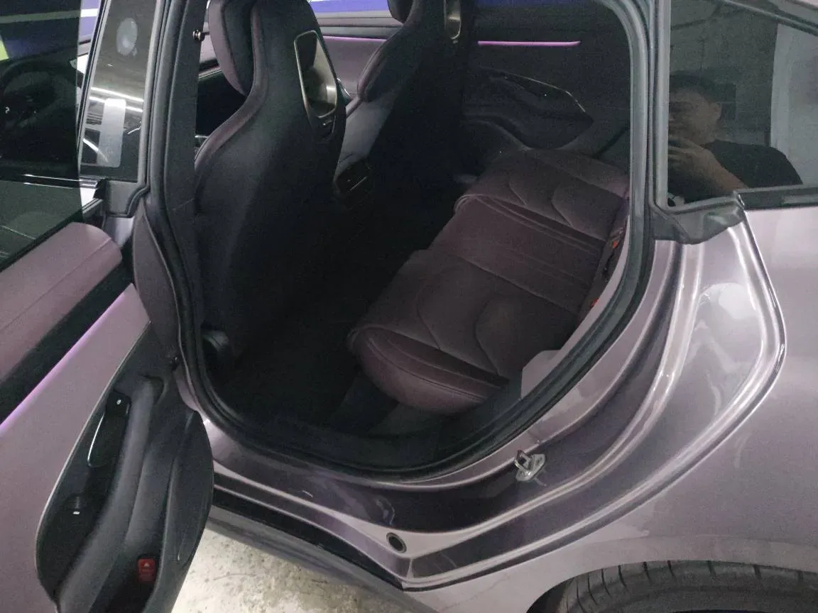 2024 MI SU7 BEV 101KWH,autocango,china used car exporter,china ev exporter,chinese used car exporter,chinese used ev exporter