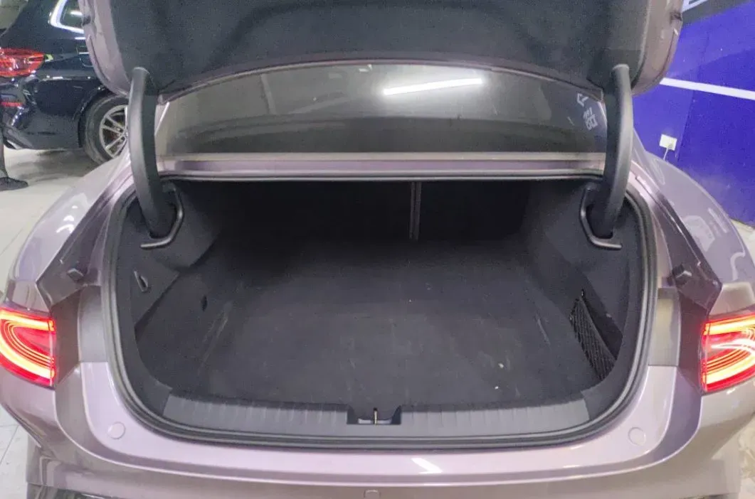 2024 MI SU7 BEV 101KWH,autocango,china used car exporter,china ev exporter,chinese used car exporter,chinese used ev exporter