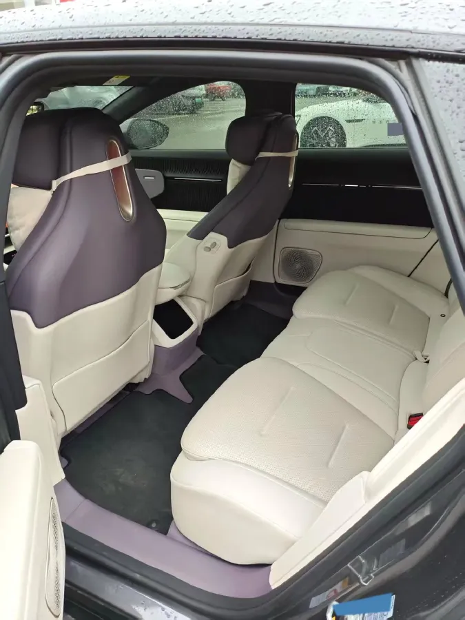 2025 Avatr 12 1.5T 156HP L4 REEV 39.05KWH,autocango,china used car exporter,china ev exporter,chinese used car exporter,chinese used ev exporter