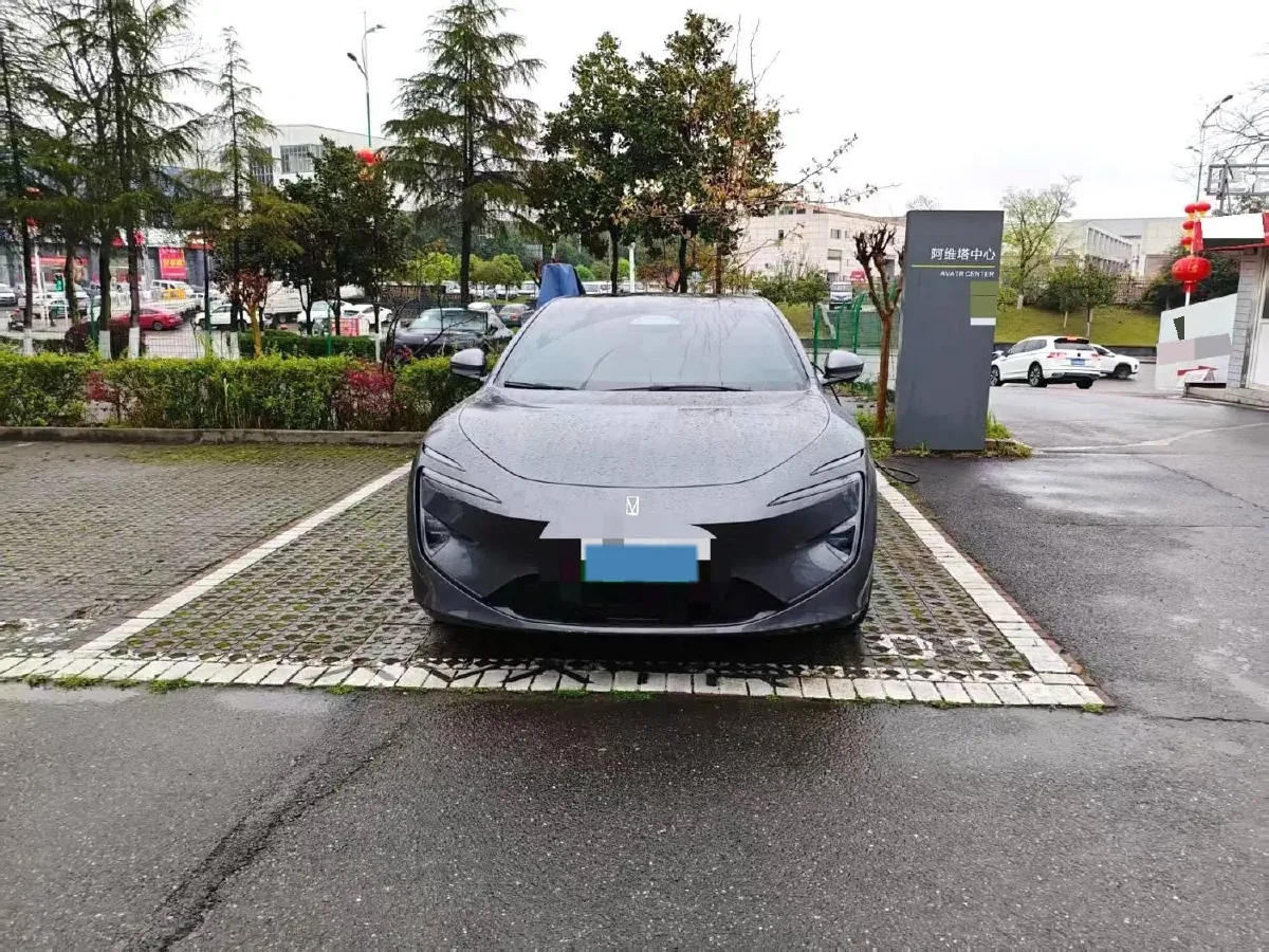 2025 Avatr 12 1.5T 156HP L4 REEV 39.05KWH,autocango,china used car exporter,china ev exporter,chinese used car exporter,chinese used ev exporter