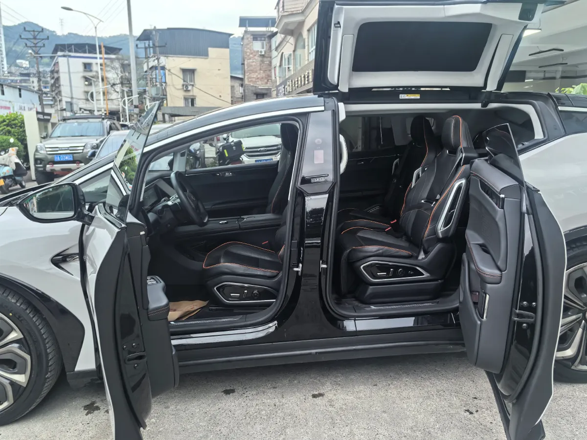 2021 HiPhi X BEV 97KWH,autocango,china used car exporter,china ev exporter,chinese used car exporter,chinese used ev exporter