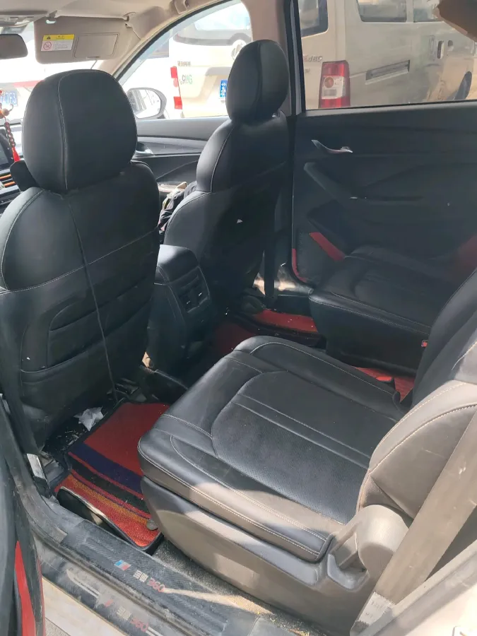 2018 BaoJun 360 1.5L 112HP L4 6MT,autocango,china used car exporter,china ev exporter,chinese used car exporter,chinese used ev exporter