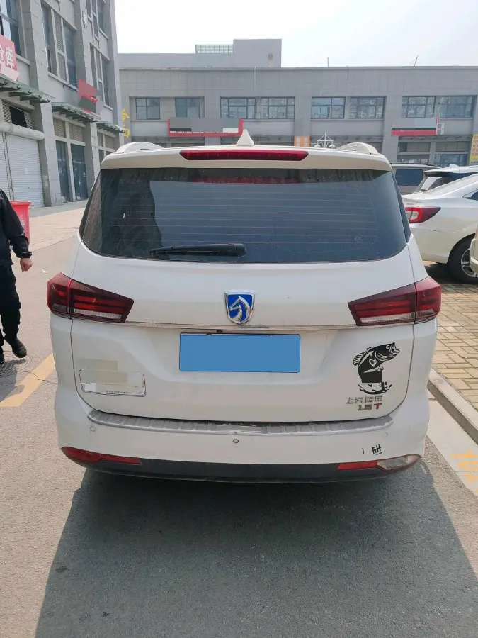 2018 BaoJun 360 1.5L 112HP L4 6MT,autocango,china used car exporter,china ev exporter,chinese used car exporter,chinese used ev exporter