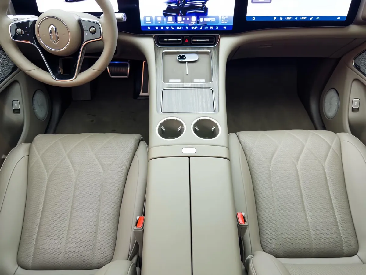 2025 AITO AITO M8 BEV,autocango,china used car exporter,china ev exporter,chinese used car exporter,chinese used ev exporter