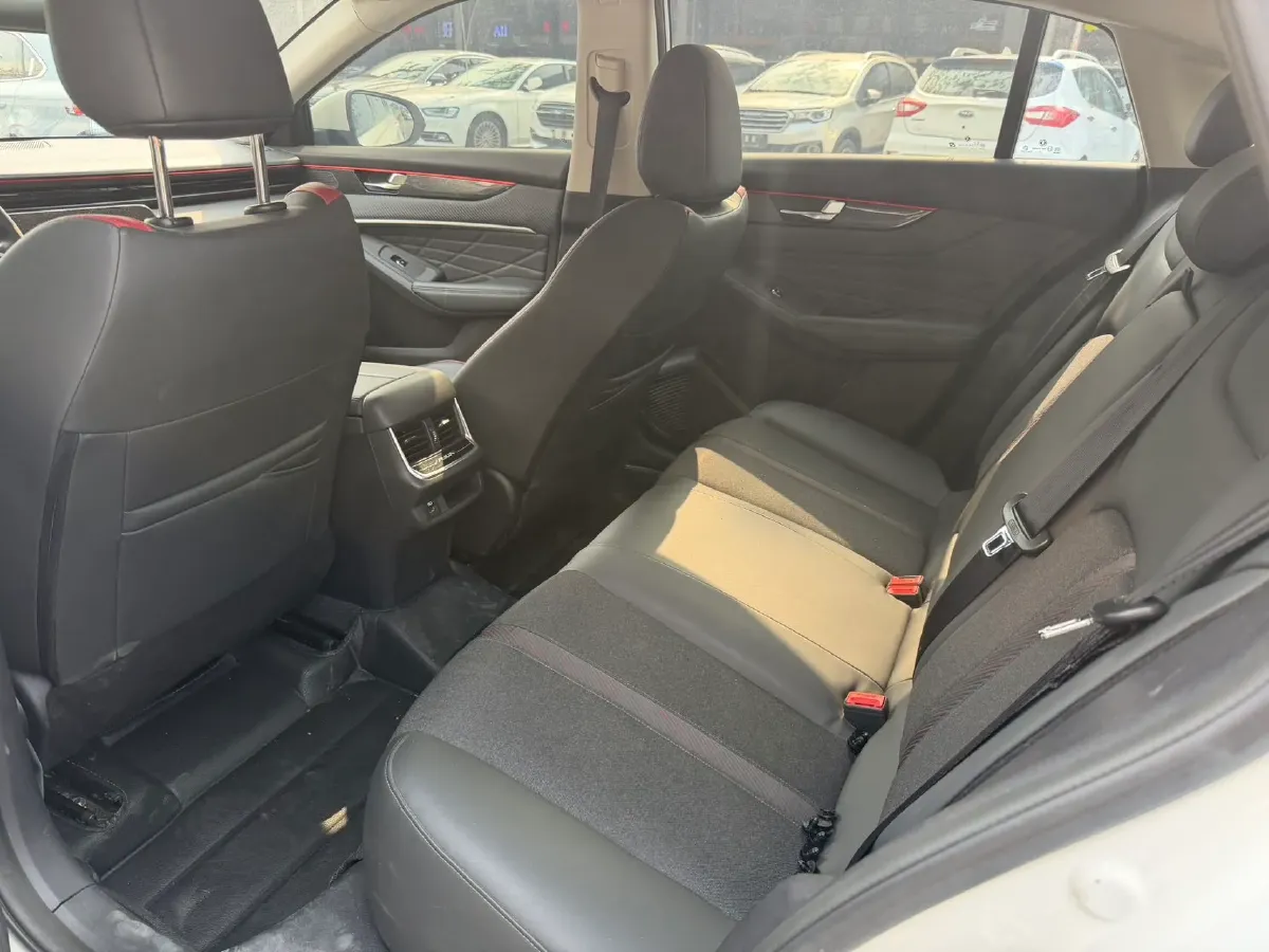 2021 DongFeng Aeolus YiXuan MAX 1.5T 190HP L4 7DCT,autocango,china used car exporter,china ev exporter,chinese used car exporter,chinese used ev exporter