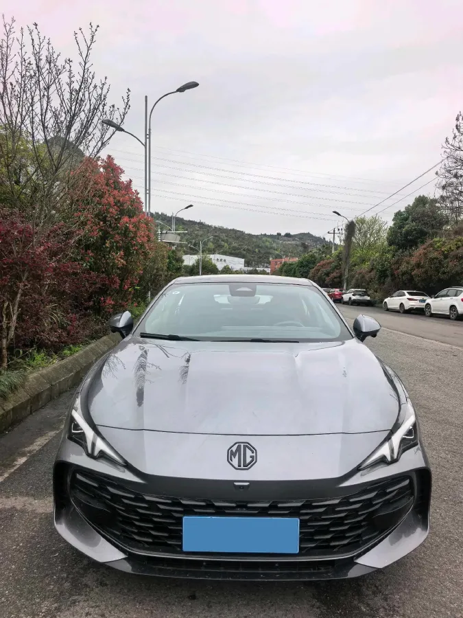 2023 MG 7 2.0T 261HP L4 9AT,autocango,china used car exporter,china ev exporter,chinese used car exporter,chinese used ev exporter