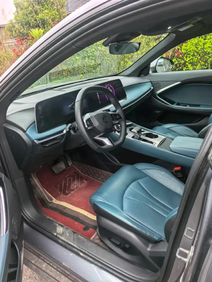 2023 MG 7 2.0T 261HP L4 9AT,autocango,china used car exporter,china ev exporter,chinese used car exporter,chinese used ev exporter