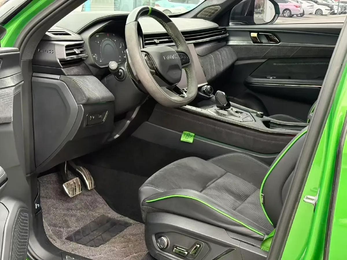 2022 LYNK&CO 05 2.0T 265HP L4 8AT,autocango,china used car exporter,china ev exporter,chinese used car exporter,chinese used ev exporter