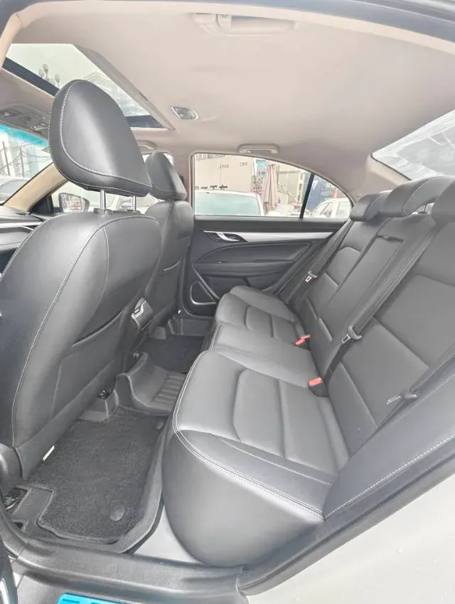 2018 Geely Emgrand 1.5L 109HP L4 CVT,autocango,china used car exporter,china ev exporter,chinese used car exporter,chinese used ev exporter