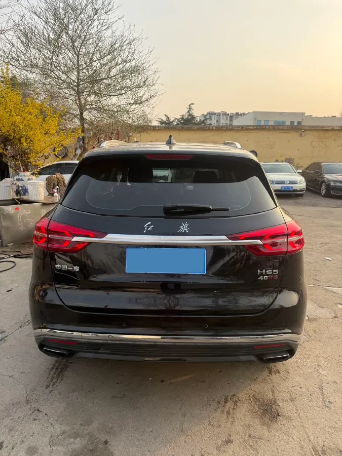 2022 HongQi HS5 2.0T 224HP L4 6AT,autocango,china used car exporter,china ev exporter,chinese used car exporter,chinese used ev exporter
