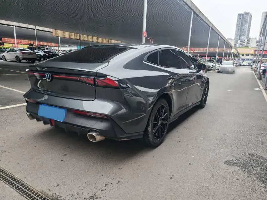 2023 ChangAn UNI-V 1.5T 188HP L4 7DCT,autocango,china used car exporter,china ev exporter,chinese used car exporter,chinese used ev exporter