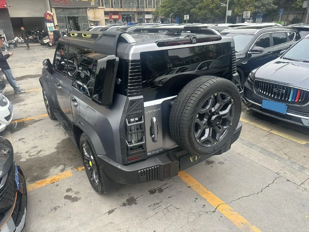 2023 Jetour Traveller 2.0T 254HP L4 7DCT,autocango,china used car exporter,china ev exporter,chinese used car exporter,chinese used ev exporter