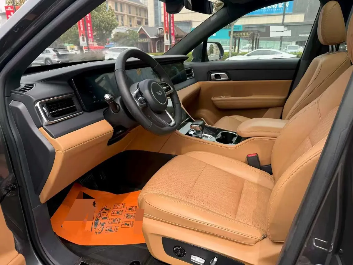 2021 Li ONE Range Extended 131HP REEV 40.5KWH,autocango,china used car exporter,china ev exporter,chinese used car exporter,chinese used ev exporter