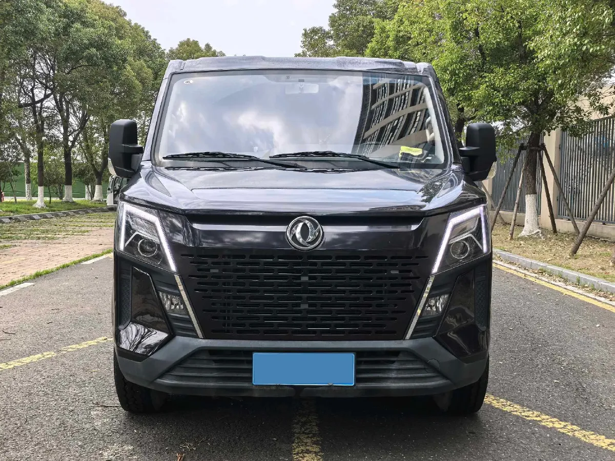 2023 DongFeng DFAC YuFeng 2.0T 136HP L4 7DCT,autocango,china used car exporter,china ev exporter,chinese used car exporter,chinese used ev exporter