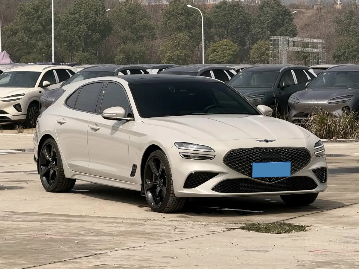 2024 Genesis G70 2.0T 245HP L4 8AT,autocango,china used car exporter,china ev exporter,chinese used car exporter,chinese used ev exporter