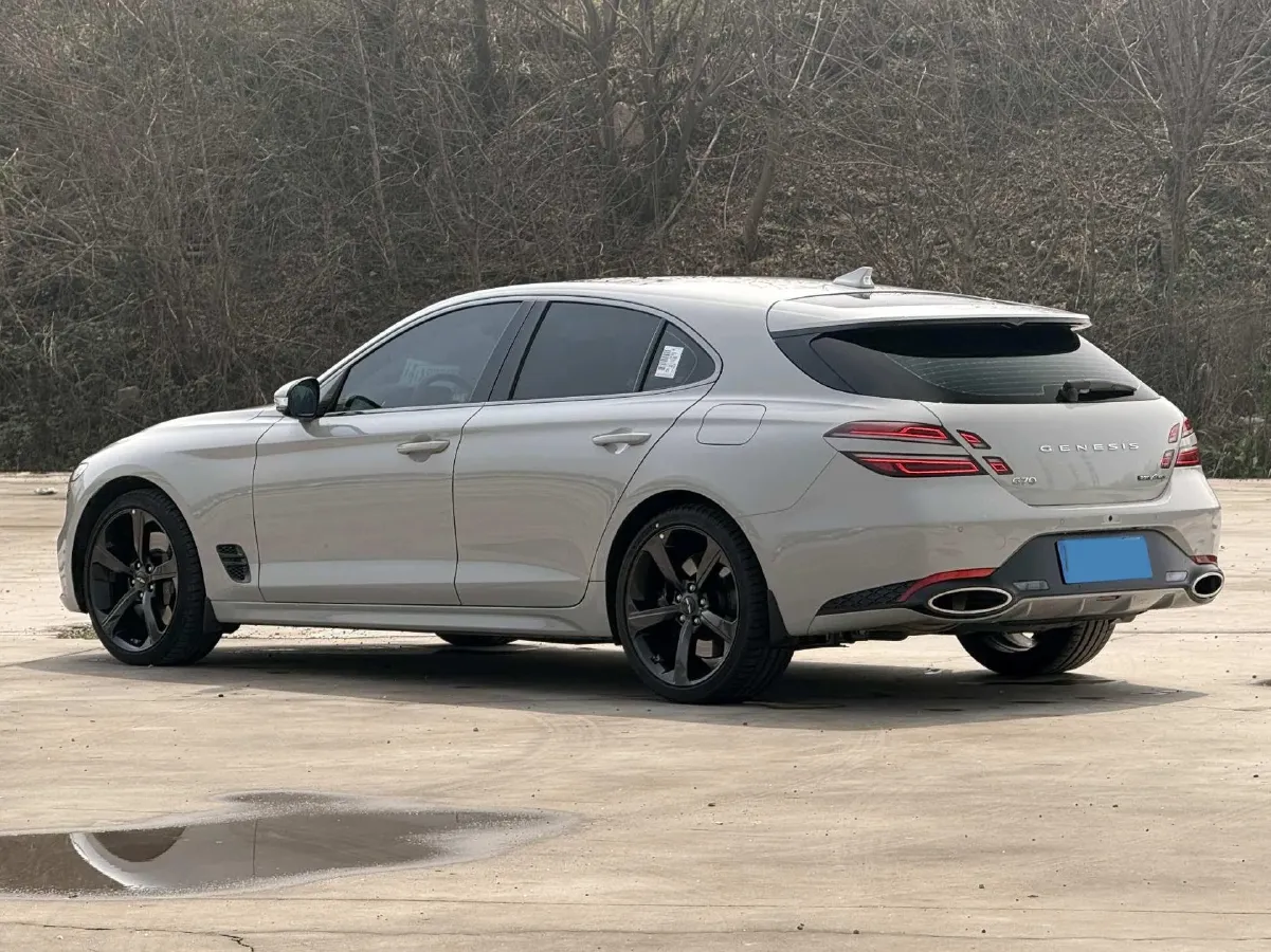 2024 Genesis G70 2.0T 245HP L4 8AT,autocango,china used car exporter,china ev exporter,chinese used car exporter,chinese used ev exporter