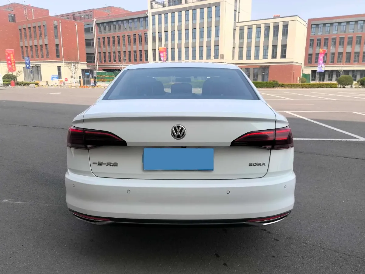 2019 Bestune T77 1.2T 143HP L4 7DCT,autocango,china used car exporter,china ev exporter,chinese used car exporter,chinese used ev exporter