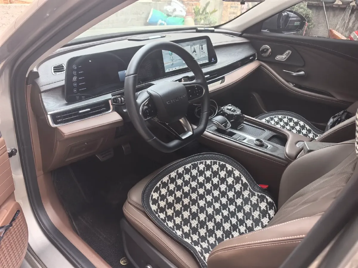 2024 Chery Arrizo 8 2.0T 254HP L4 7DCT,autocango,china used car exporter,china ev exporter,chinese used car exporter,chinese used ev exporter