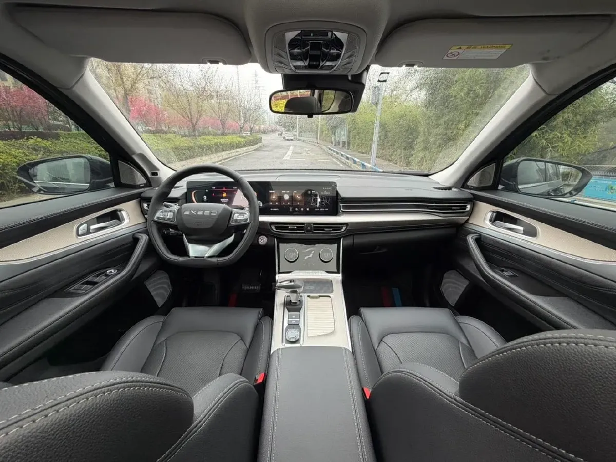 2024 Exceed VX 2.0T 261HP L4 8AT,autocango,china used car exporter,china ev exporter,chinese used car exporter,chinese used ev exporter