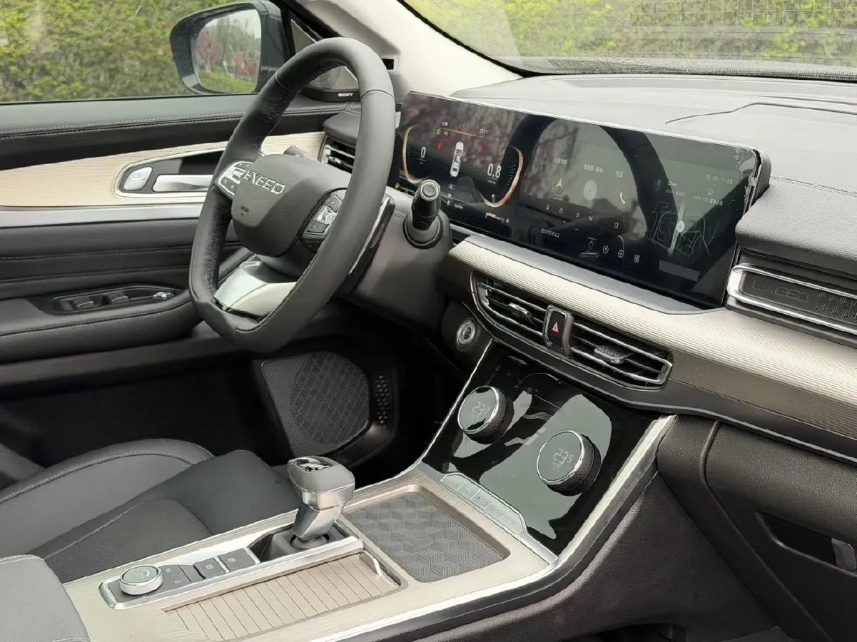 2024 Exceed VX 2.0T 261HP L4 8AT,autocango,china used car exporter,china ev exporter,chinese used car exporter,chinese used ev exporter