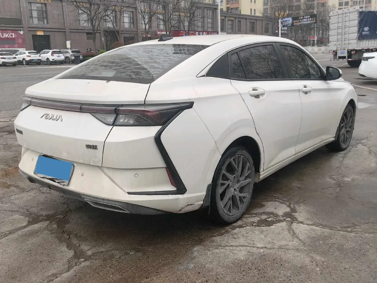 2020 DongFeng Aeolus YiXuan 1.5T 150HP L4 6DCT,autocango,china used car exporter,china ev exporter,chinese used car exporter,chinese used ev exporter