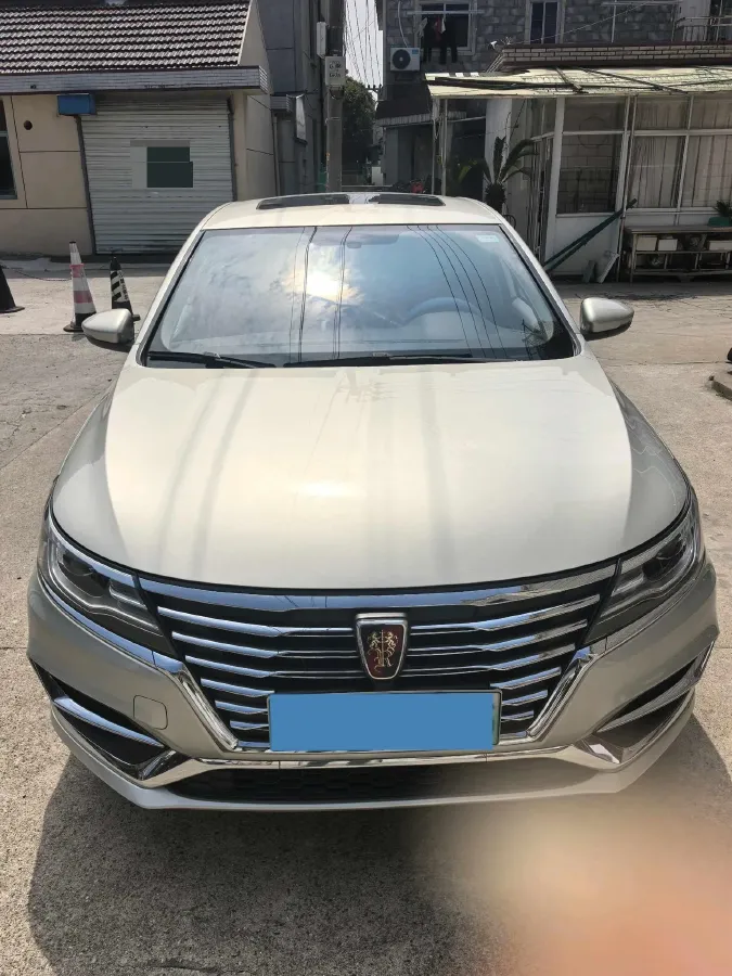 2019 Roewe i6 1.5T 169HP L4 AMT PHEV 9.1KWH,autocango,china used car exporter,china ev exporter,chinese used car exporter,chinese used ev exporter