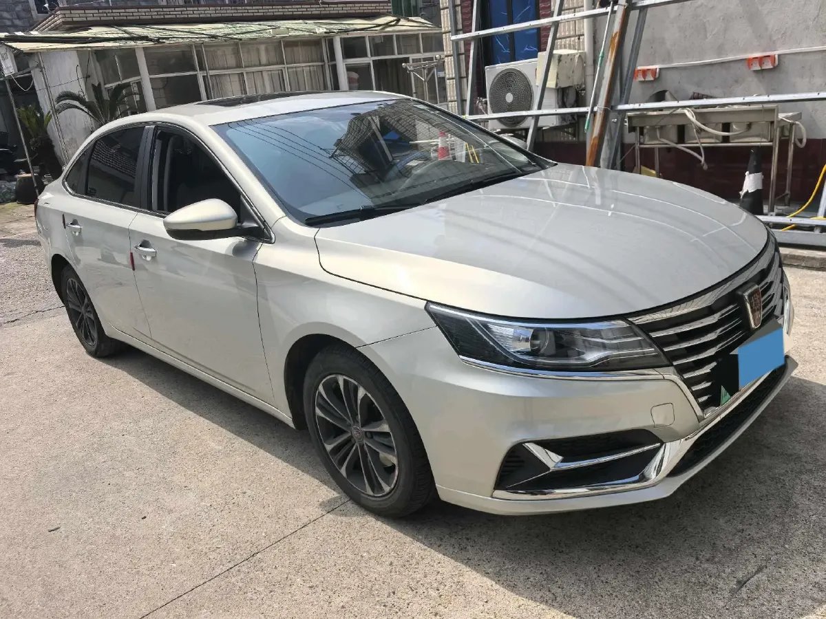 2019 Roewe i6 1.5T 169HP L4 AMT PHEV 9.1KWH,autocango,china used car exporter,china ev exporter,chinese used car exporter,chinese used ev exporter