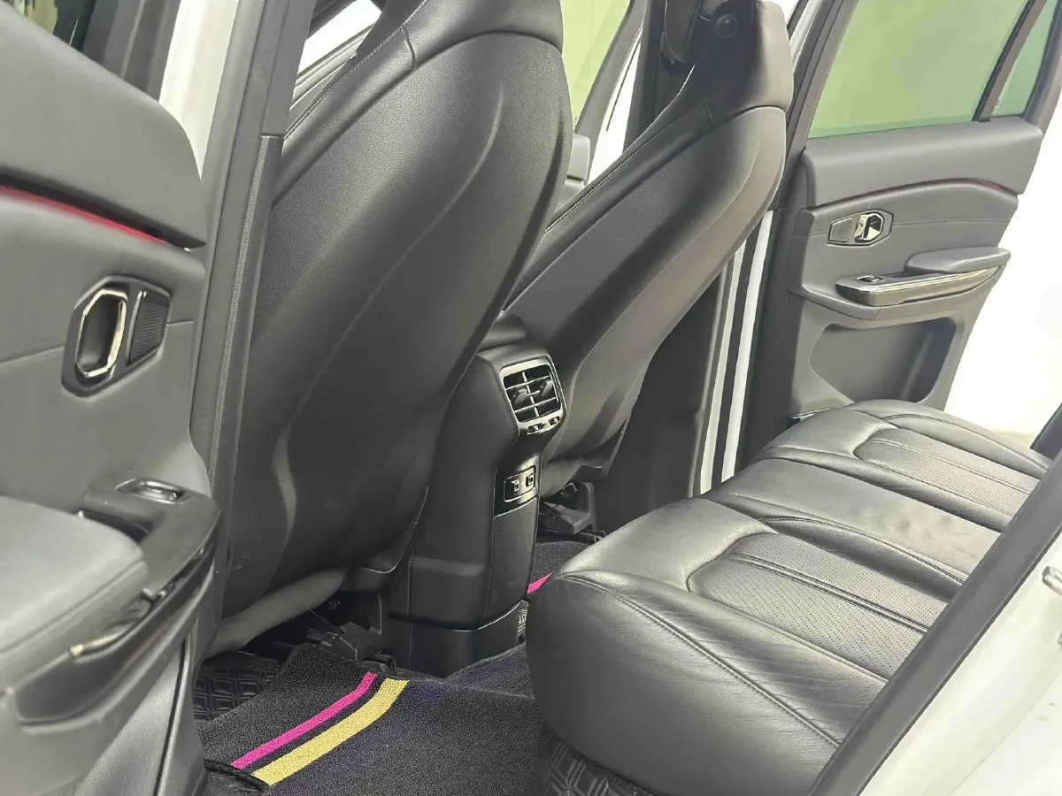 2019 NIO ES6 BEV 70KWH,autocango,china used car exporter,china ev exporter,chinese used car exporter,chinese used ev exporter