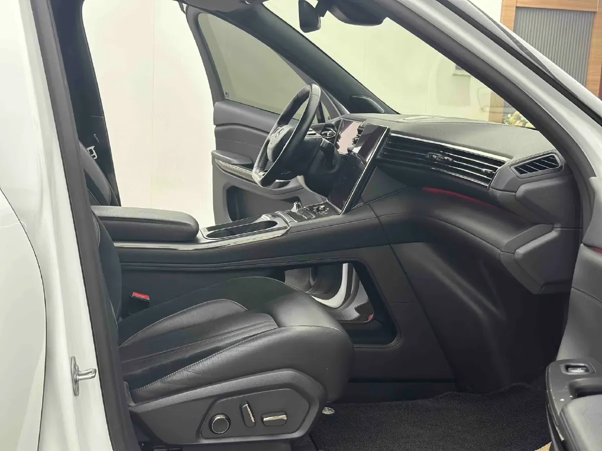 2019 NIO ES6 BEV 70KWH,autocango,china used car exporter,china ev exporter,chinese used car exporter,chinese used ev exporter