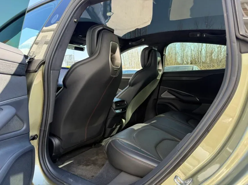 2024 MI SU7 BEV 101KWH,autocango,china used car exporter,china ev exporter,chinese used car exporter,chinese used ev exporter