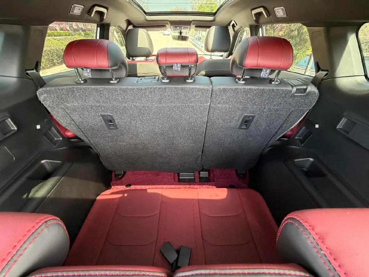 2023 Jetour X70 Plus 1.5T 156HP L4 CVT,autocango,china used car exporter,china ev exporter,chinese used car exporter,chinese used ev exporter