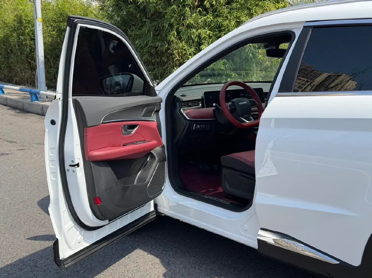 2023 Jetour X70 Plus 1.5T 156HP L4 CVT,autocango,china used car exporter,china ev exporter,chinese used car exporter,chinese used ev exporter