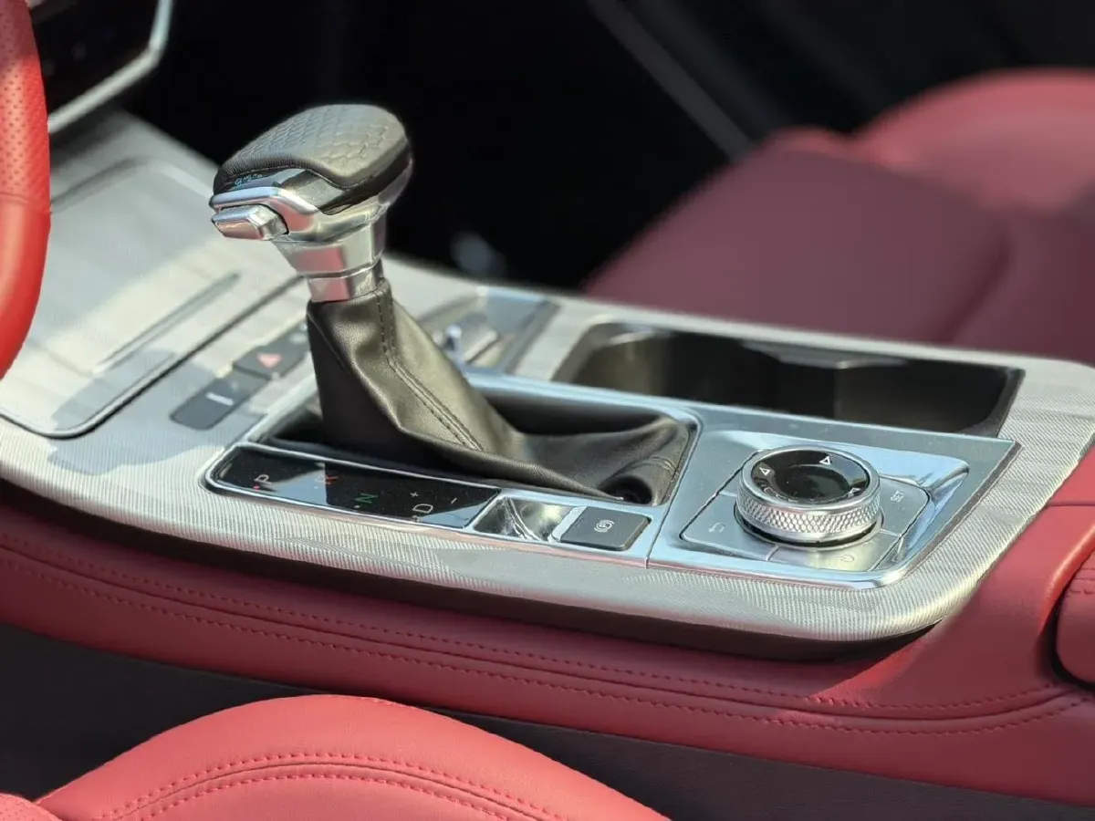 2023 Jetour X70 Plus 1.5T 156HP L4 CVT,autocango,china used car exporter,china ev exporter,chinese used car exporter,chinese used ev exporter