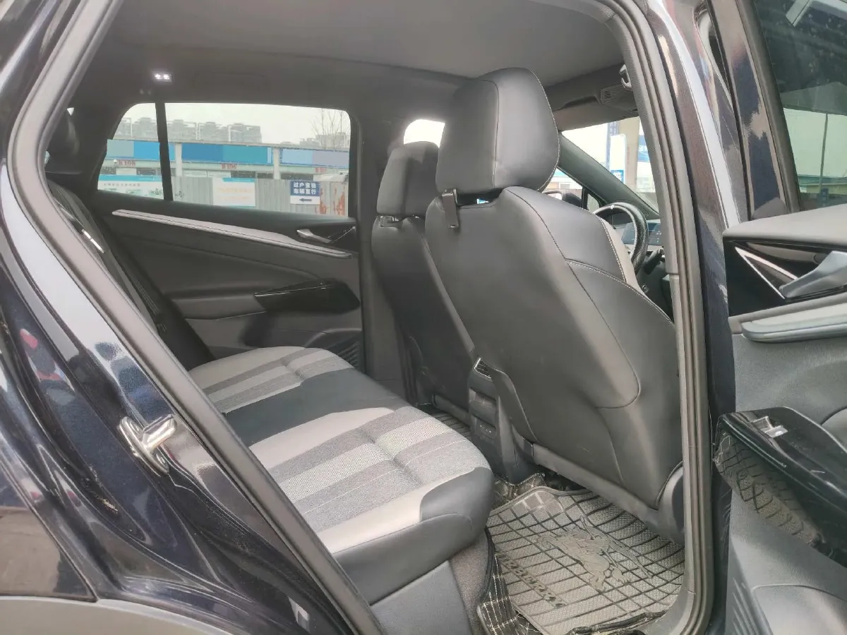 2024 Volkswagen ID.4 Crozz BEV 80.4KWH,autocango,china used car exporter,china ev exporter,chinese used car exporter,chinese used ev exporter