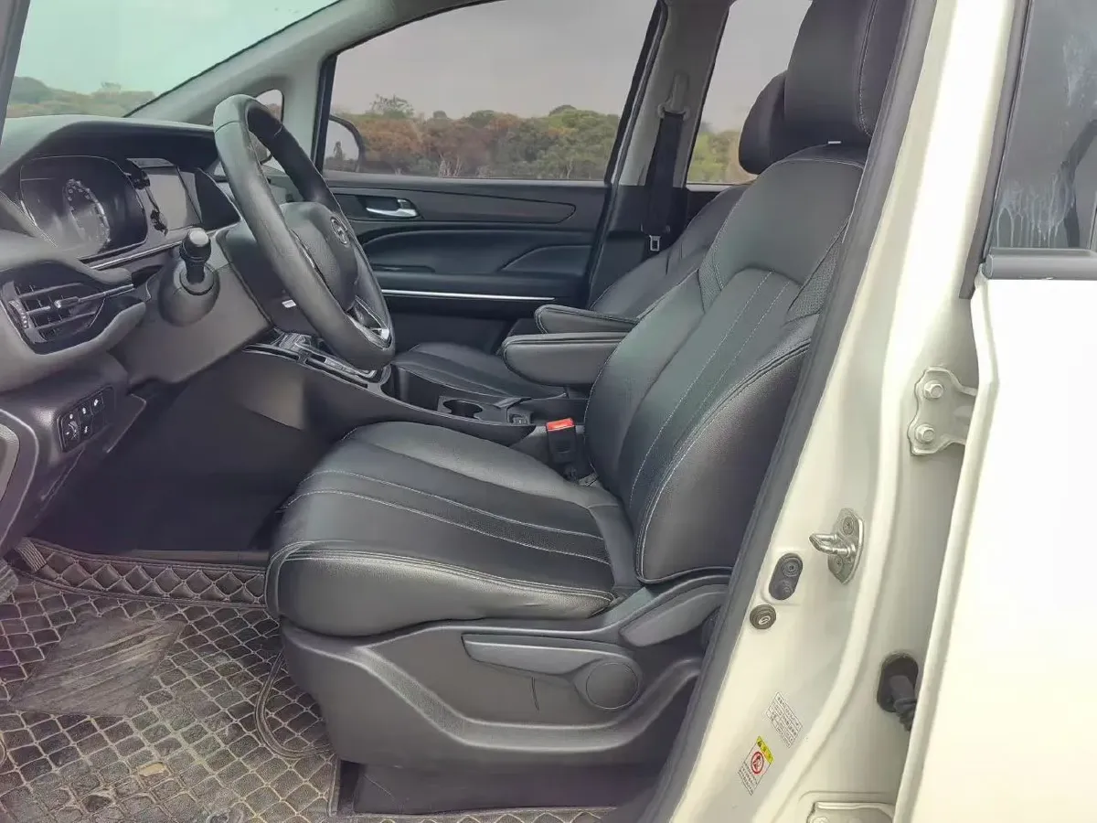 2021 GAC Trumpchi M6 1.5T 169HP L4 7DCT,autocango,china used car exporter,china ev exporter,chinese used car exporter,chinese used ev exporter