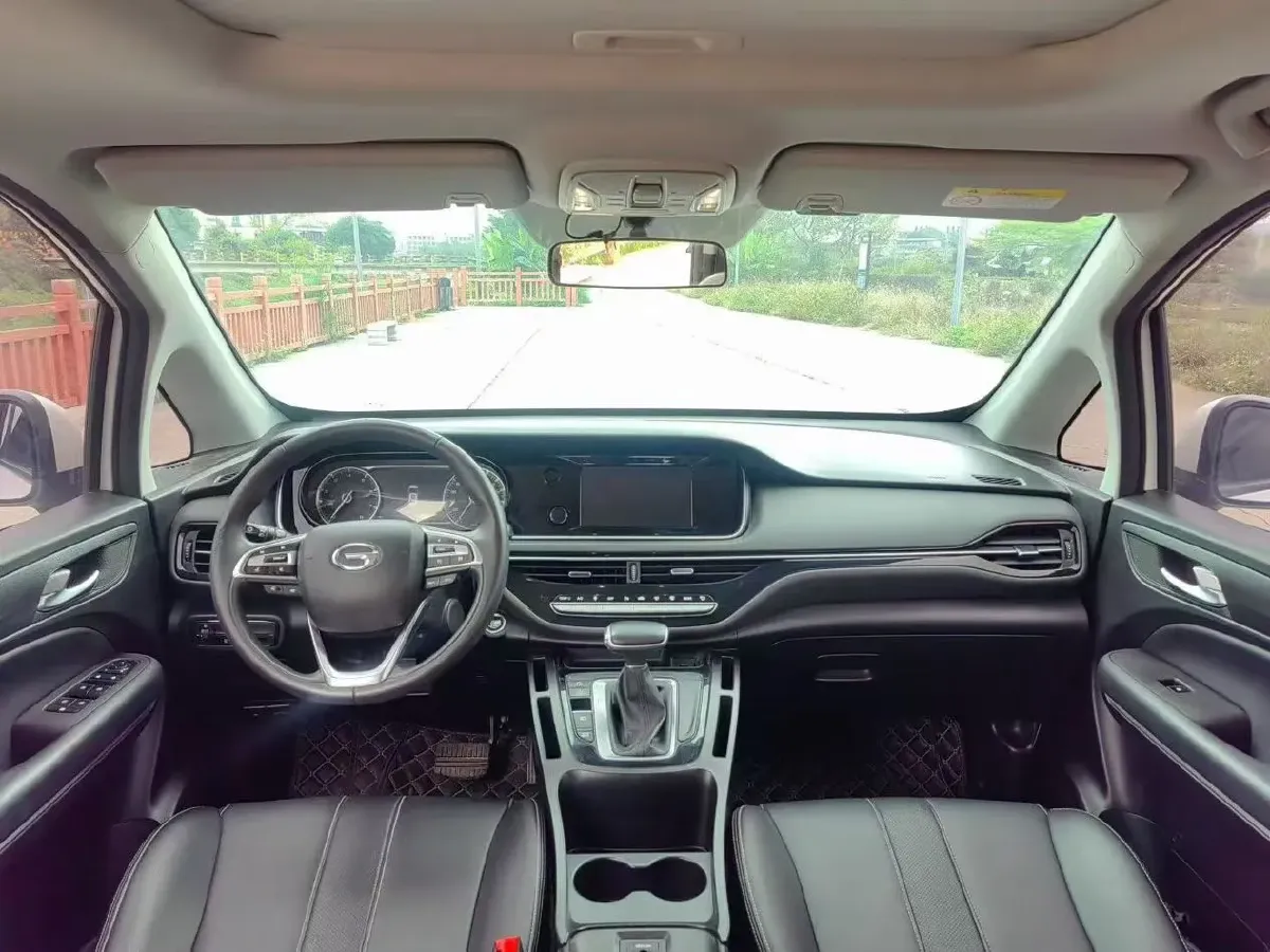 2021 GAC Trumpchi M6 1.5T 169HP L4 7DCT,autocango,china used car exporter,china ev exporter,chinese used car exporter,chinese used ev exporter