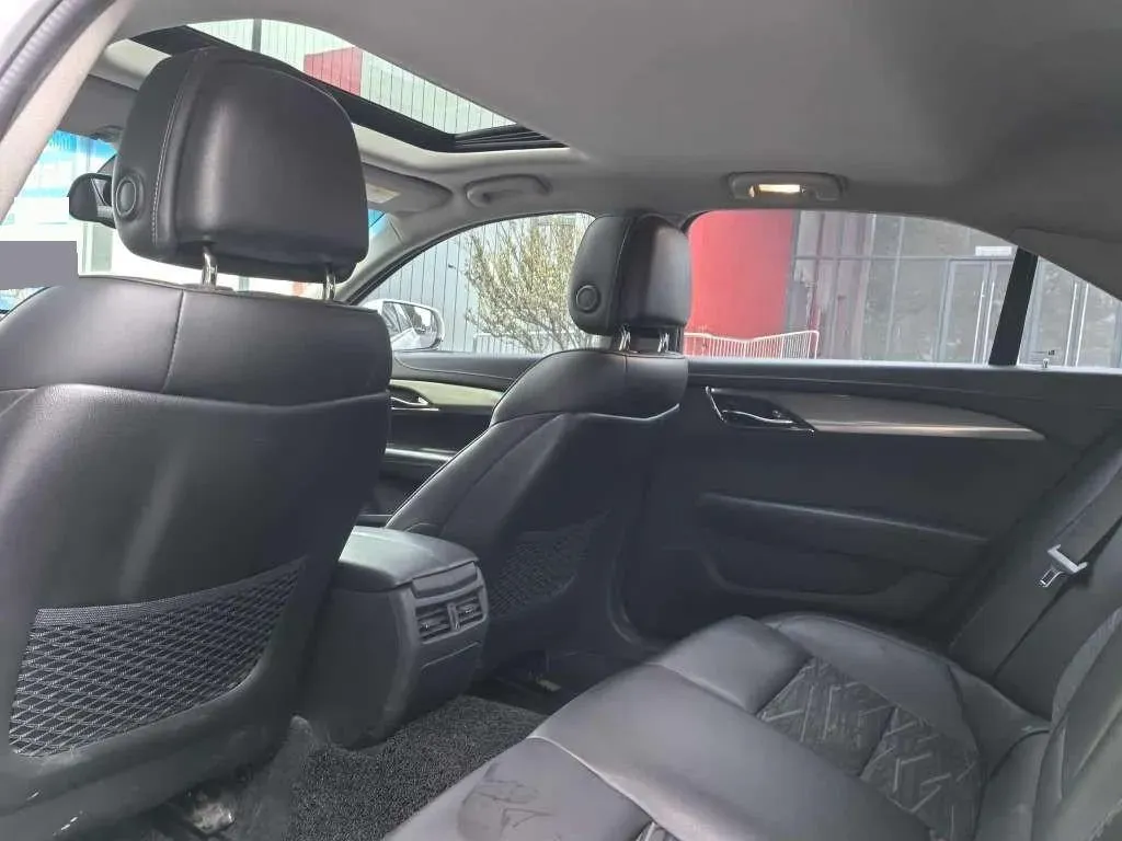 2019 LYNK&CO 01 2.0T 190HP L4 7DCT,autocango,china used car exporter,china ev exporter,chinese used car exporter,chinese used ev exporter