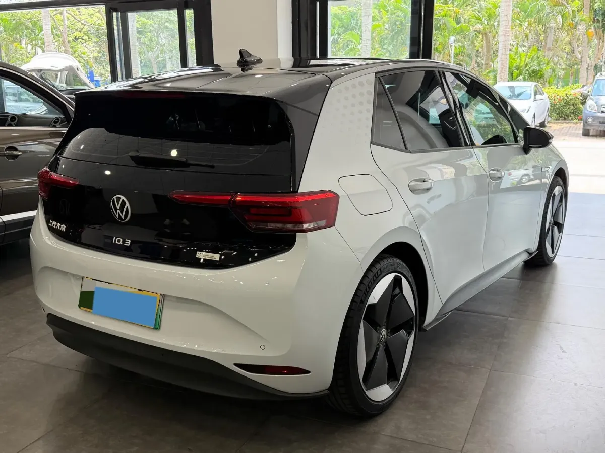 2023 Volkswagen ID.3 BEV 52.8KWH,autocango,china used car exporter,china ev exporter,chinese used car exporter,chinese used ev exporter