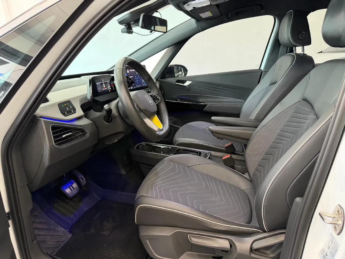 2023 Volkswagen ID.3 BEV 52.8KWH,autocango,china used car exporter,china ev exporter,chinese used car exporter,chinese used ev exporter