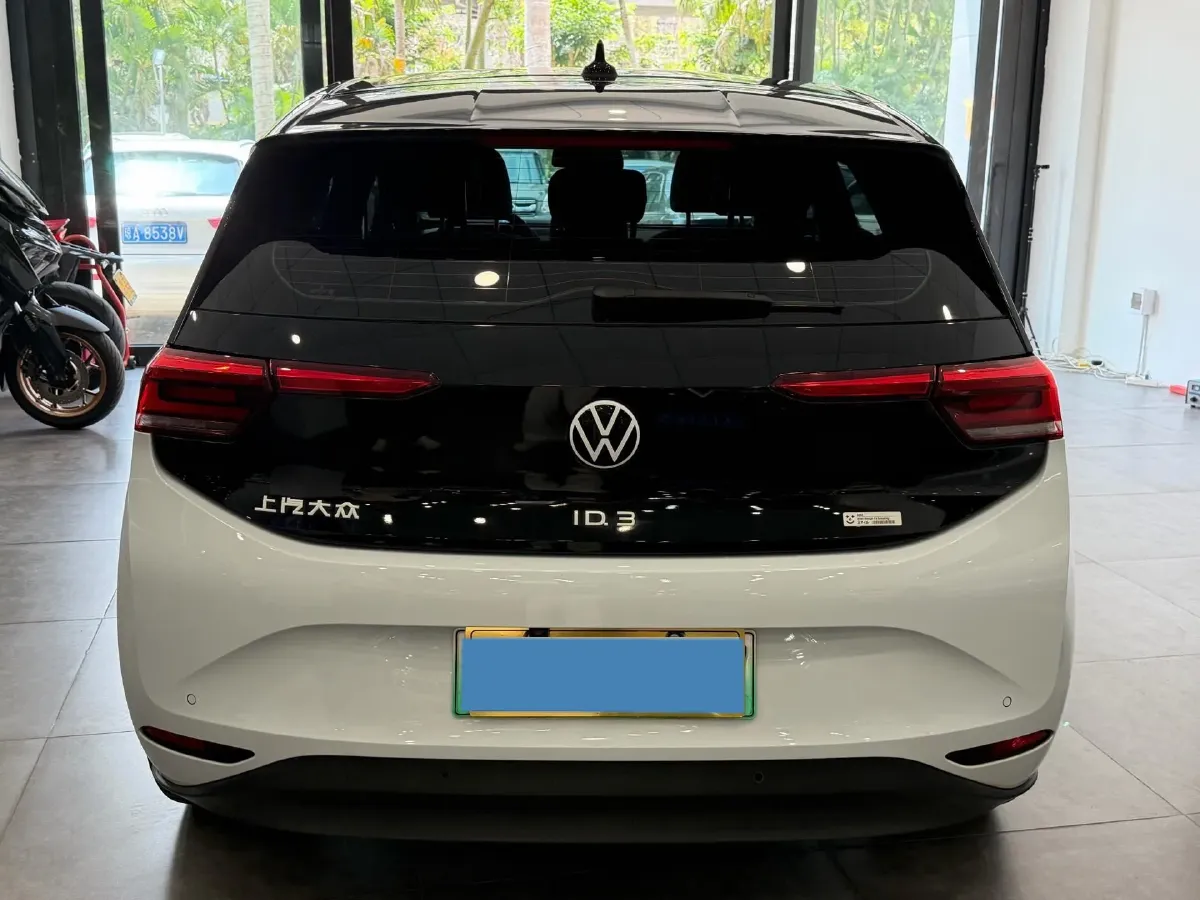 2023 Volkswagen ID.3 BEV 52.8KWH,autocango,china used car exporter,china ev exporter,chinese used car exporter,chinese used ev exporter