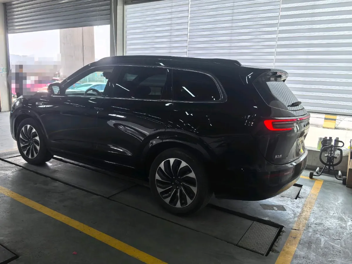 2024 AITO AITO M7 1.5T 152HP L4 REEV 40KWH,autocango,china used car exporter,china ev exporter,chinese used car exporter,chinese used ev exporter