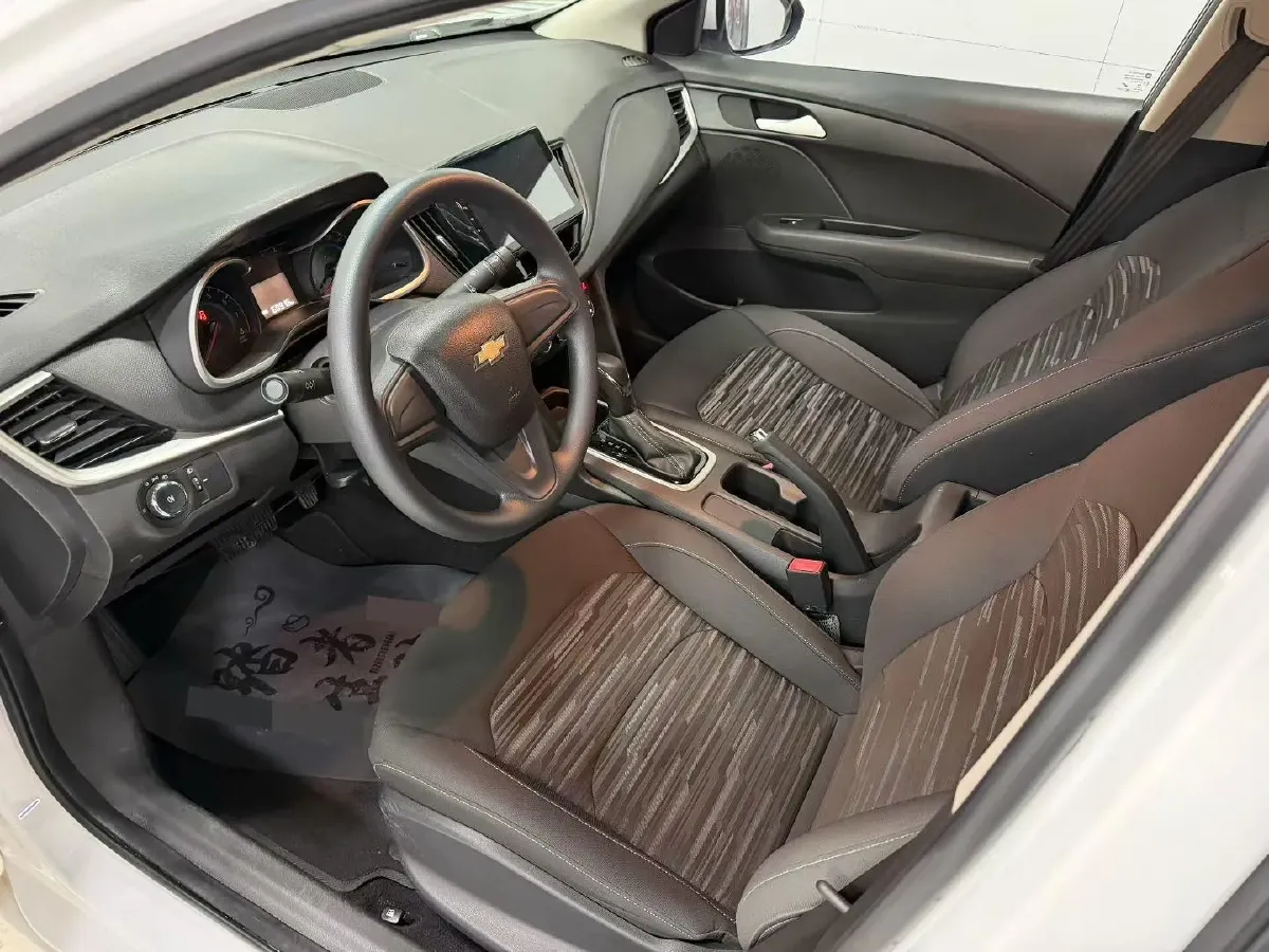 2019 Chevrolet Cavalier 1.5L 113HP L4 6AT,autocango,china used car exporter,china ev exporter,chinese used car exporter,chinese used ev exporter