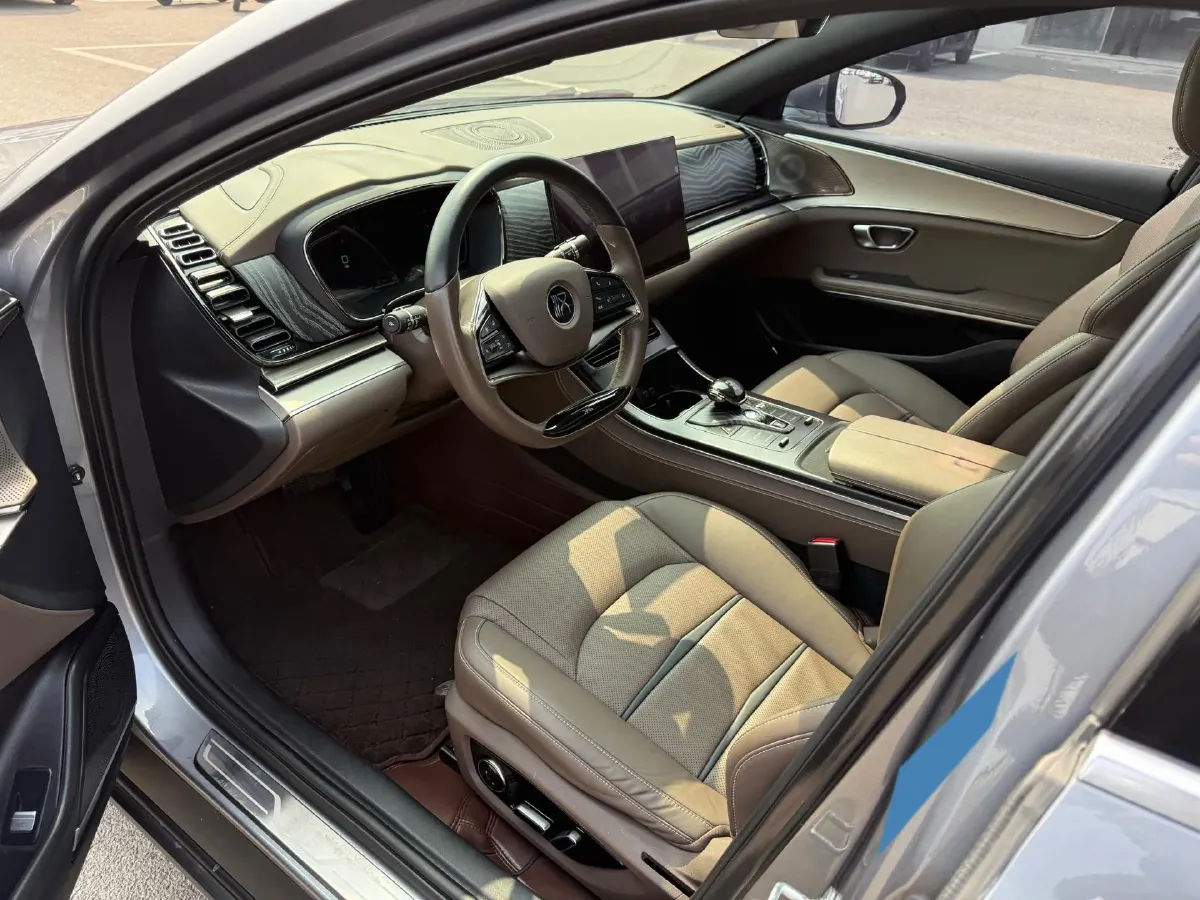 2020 WEY VV7 2.0T 227HP L4 7DCT PHEV,autocango,china used car exporter,china ev exporter,chinese used car exporter,chinese used ev exporter