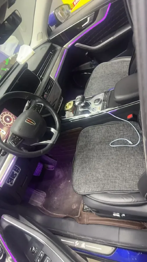 2019 HongQi HS5 2.0T 224HP L4 6AT,autocango,china used car exporter,china ev exporter,chinese used car exporter,chinese used ev exporter