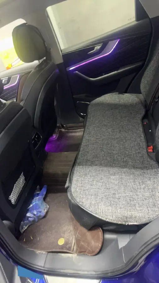 2019 HongQi HS5 2.0T 224HP L4 6AT,autocango,china used car exporter,china ev exporter,chinese used car exporter,chinese used ev exporter