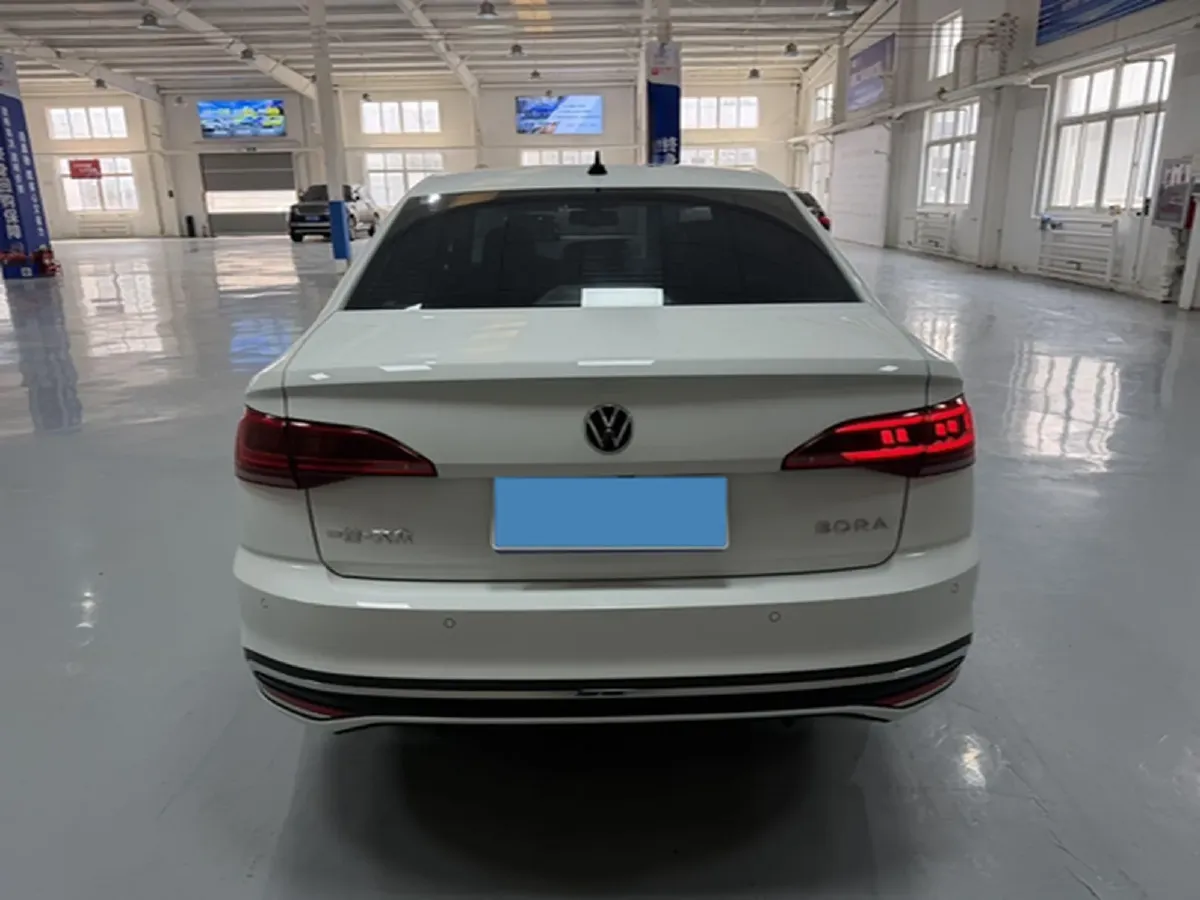 2025 Volkswagen Bora 1.2T 116HP L4 7DCT,autocango,china used car exporter,china ev exporter,chinese used car exporter,chinese used ev exporter