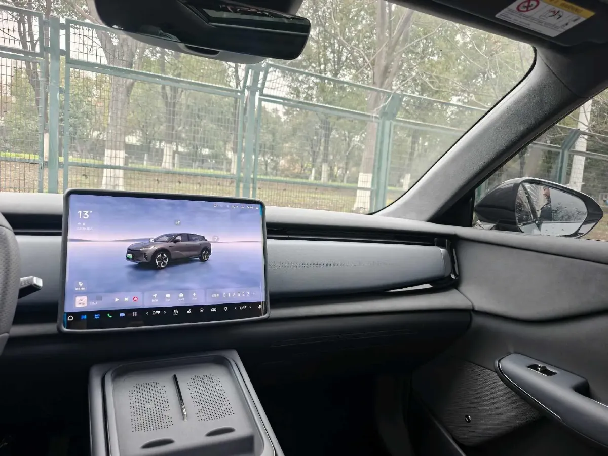 2024 Voyah ZhiYin BEV 79KWH,autocango,china used car exporter,china ev exporter,chinese used car exporter,chinese used ev exporter