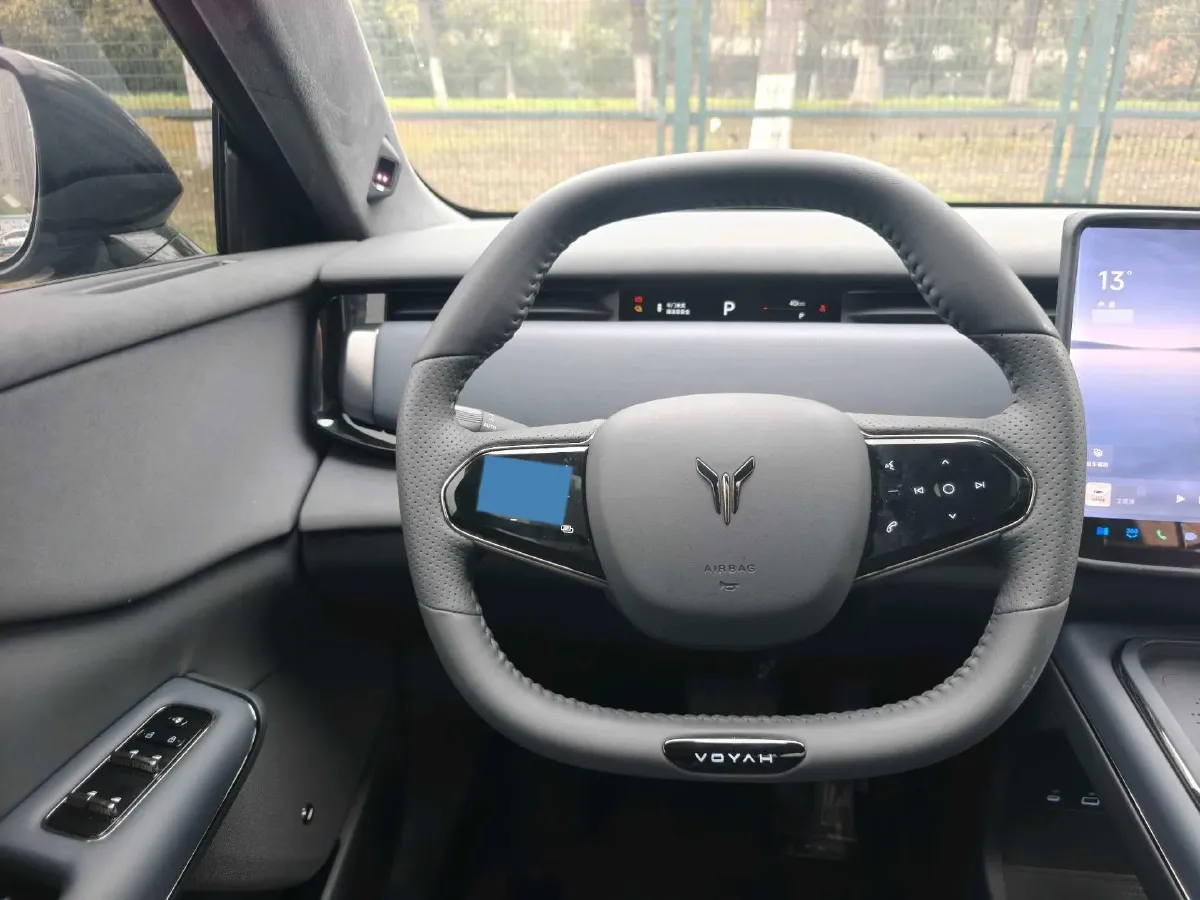 2024 Voyah ZhiYin BEV 79KWH,autocango,china used car exporter,china ev exporter,chinese used car exporter,chinese used ev exporter